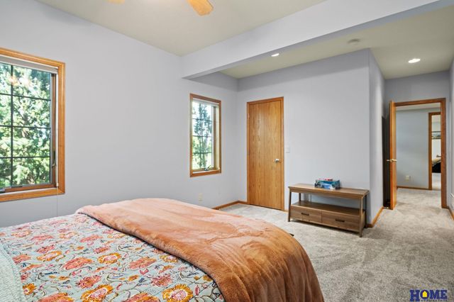 11223 N 84th Street, Lincoln, NE 68517