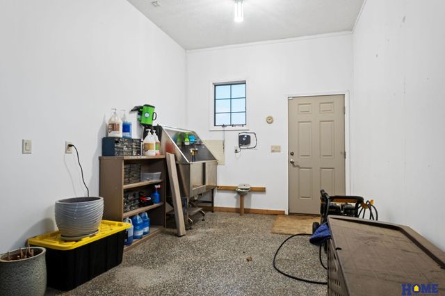 11223 N 84th Street, Lincoln, NE 68517