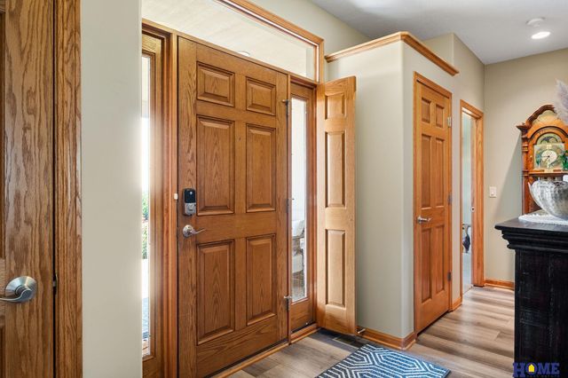 11223 N 84th Street, Lincoln, NE 68517