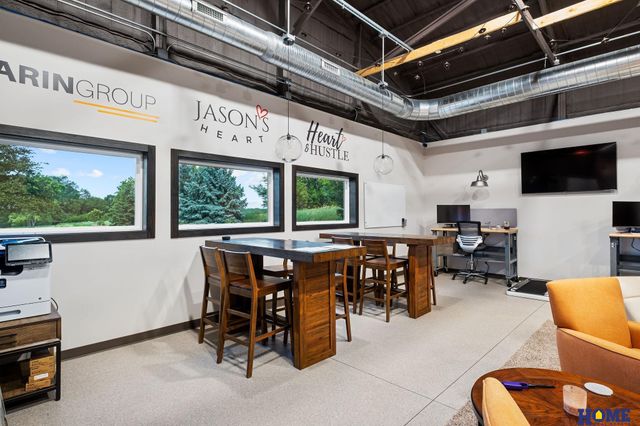11223 N 84th Street, Lincoln, NE 68517