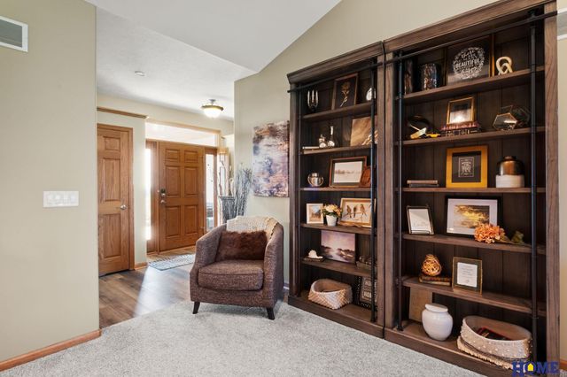 11223 N 84th Street, Lincoln, NE 68517