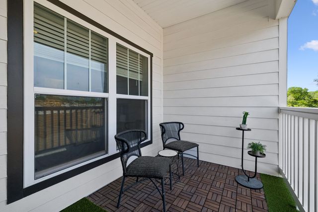 934 Governors Ct Apt 208, Antioch, TN 37013