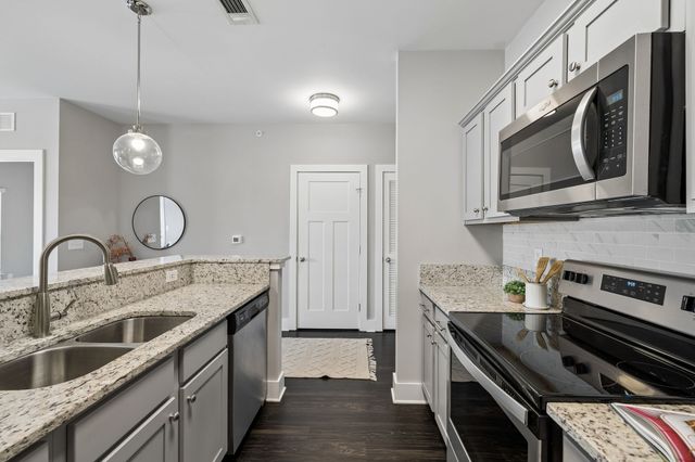 934 Governors Ct Apt 208, Antioch, TN 37013