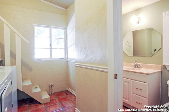 415 ALAMO HEIGHTS BLVD, San Antonio, TX 78209