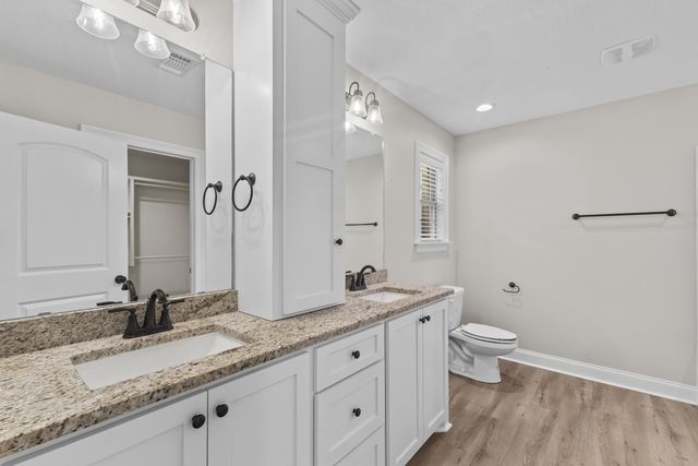 17 Wilkerson Way, Sumrall, MS 39482
