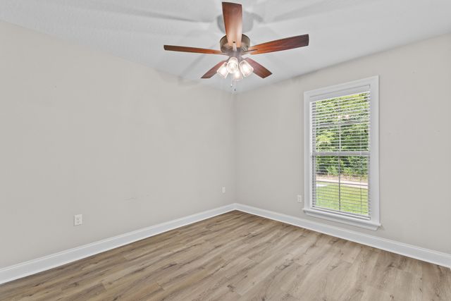 17 Wilkerson Way, Sumrall, MS 39482