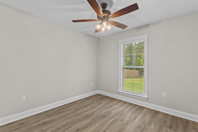 17 Wilkerson Way, Sumrall, MS 39482