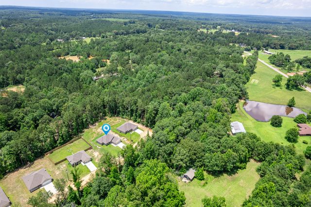 17 Wilkerson Way, Sumrall, MS 39482