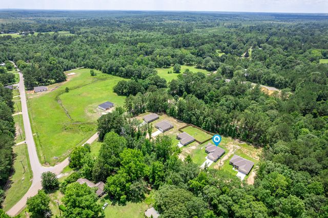 17 Wilkerson Way, Sumrall, MS 39482