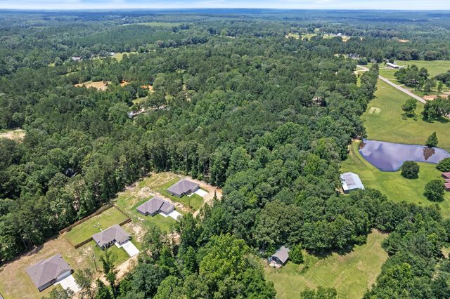17 Wilkerson Way, Sumrall, MS 39482