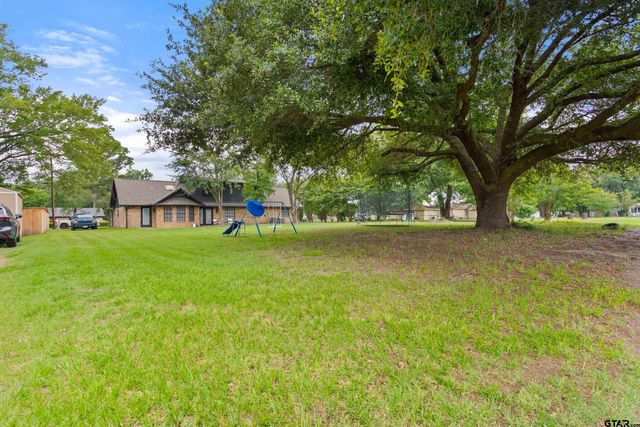 680 Woodbine Dr., Hawkins, TX 75765