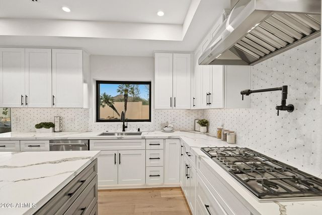 5919 N 45TH Street, Phoenix, AZ 85018