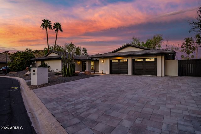 5919 N 45TH Street, Phoenix, AZ 85018