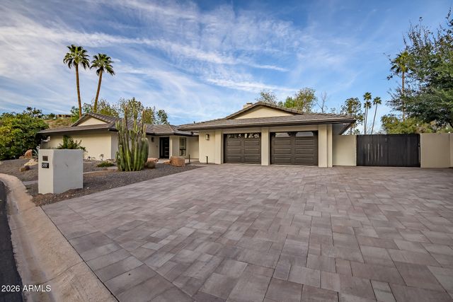 5919 N 45TH Street, Phoenix, AZ 85018