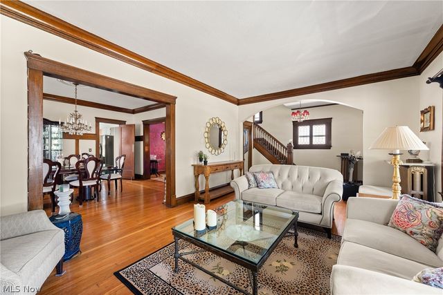 1488 Belle Avenue, Lakewood, OH 44107