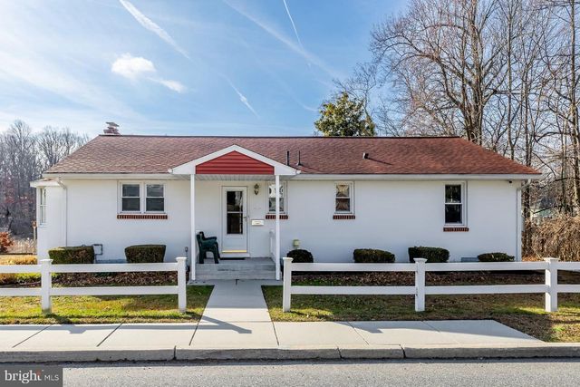 110 LAKE VIEW AVE, Blackwood, NJ 08012