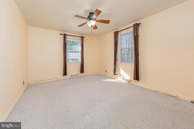 110 LAKE VIEW AVE, Blackwood, NJ 08012