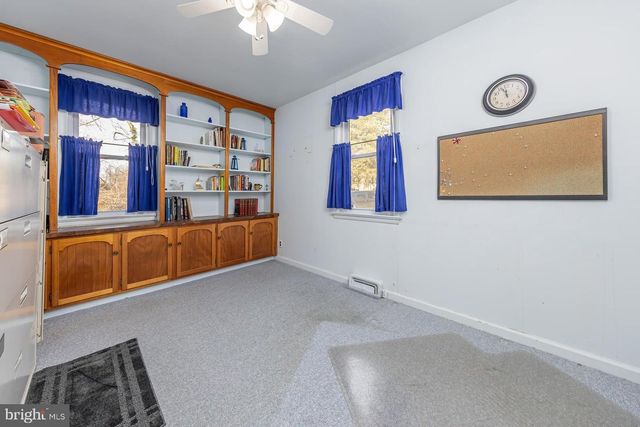 110 LAKE VIEW AVE, Blackwood, NJ 08012