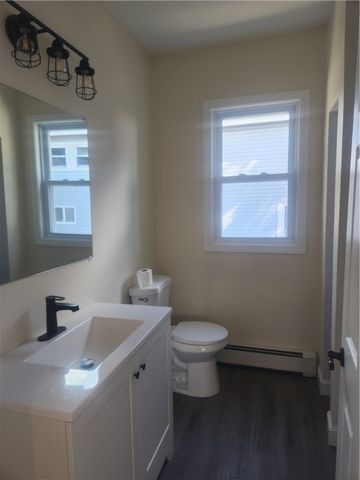15 South Carpenter Street, East Providence, RI 02914