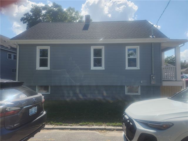 15 South Carpenter Street, East Providence, RI 02914