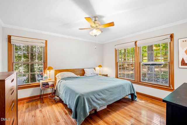 9 Edgestone Place, Chapel Hill, NC 27517