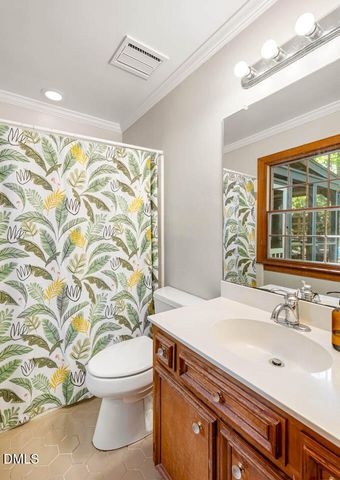 9 Edgestone Place, Chapel Hill, NC 27517