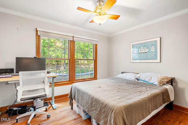 9 Edgestone Place, Chapel Hill, NC 27517