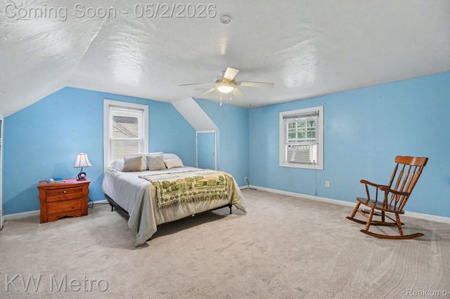 21945 Cyman Avenue, Warren, MI 48091