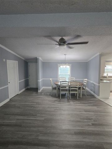 134 Grissom Drive, Gun Barrel City, TX 75156