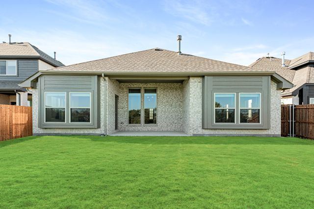 1407 Fishergate Drive, Forney, TX 75126