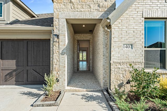 1407 Fishergate Drive, Forney, TX 75126