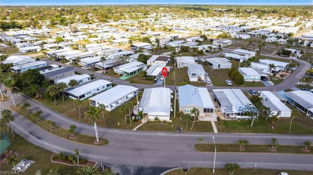 5701 Captain John Smith LOOP, North Fort Myers, FL 33917