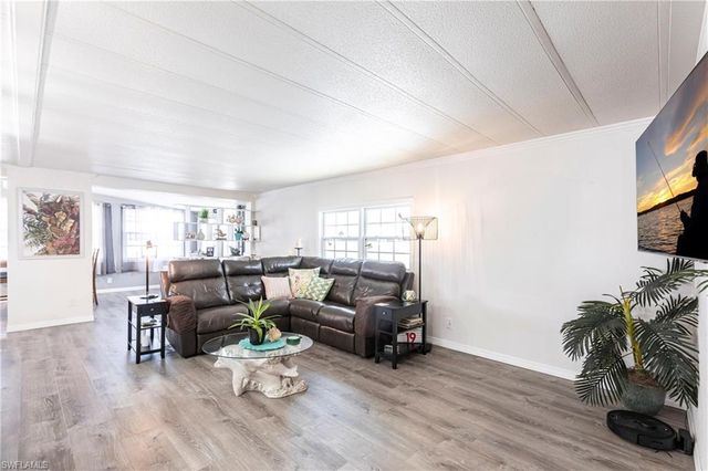 5701 Captain John Smith LOOP, North Fort Myers, FL 33917