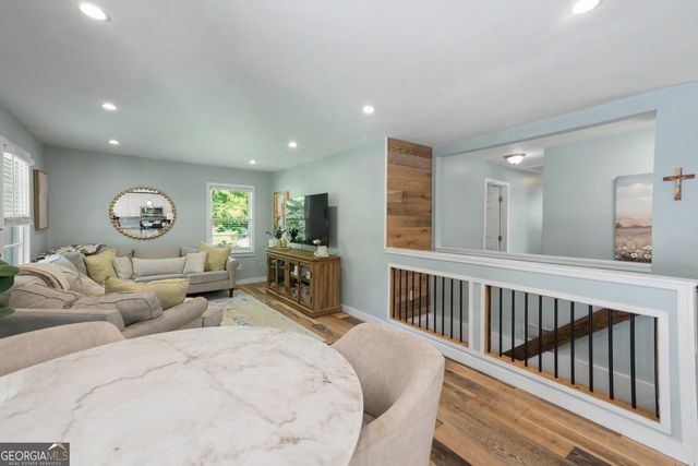 1942 Kenwood Road SE, Smyrna, GA 30082