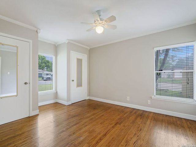 542 BRIGHTWOOD PL, San Antonio, TX 78209