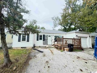 6530 N 35th Street, Omaha, NE 68112