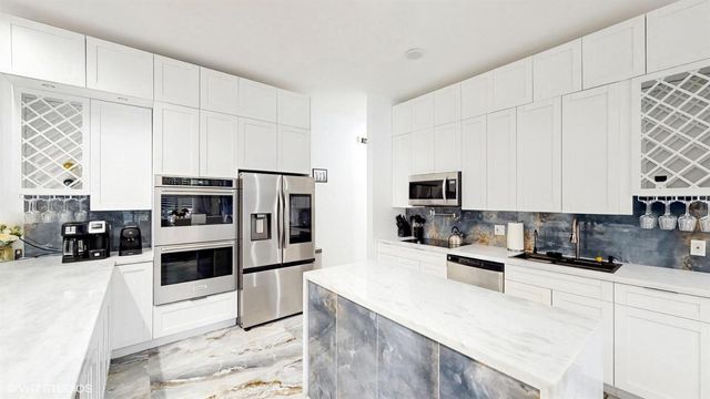 15700 Carrera Lane, Wellington, FL 33414