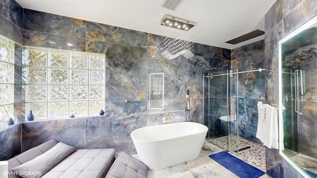 15700 Carrera Lane, Wellington, FL 33414