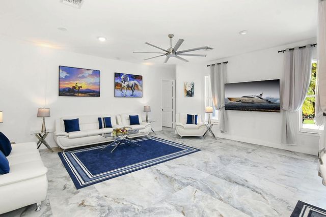 15700 Carrera Lane, Wellington, FL 33414