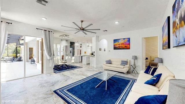 15700 Carrera Lane, Wellington, FL 33414