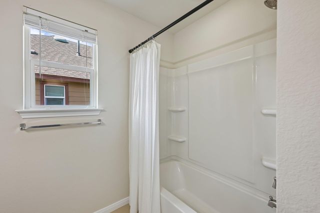 8021 Gato LN, Round Rock, TX 78665