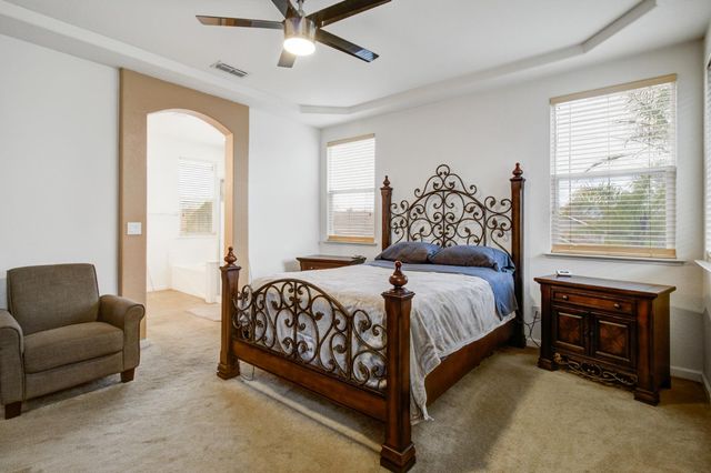 121 Alcantar Cir, Sacramento, CA 95834