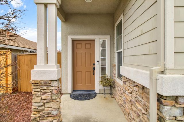 121 Alcantar Cir, Sacramento, CA 95834