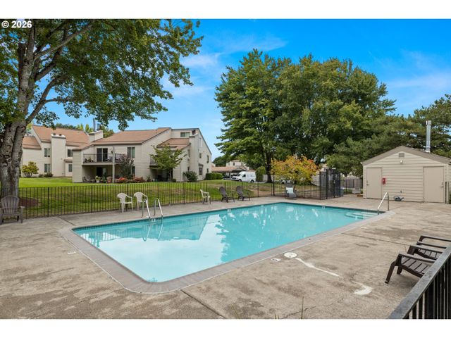 9910 Sw TRAPPER Ter, Beaverton, OR 97008