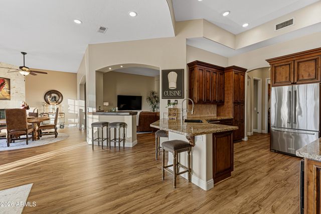 22822 N 52ND Street, Phoenix, AZ 85054