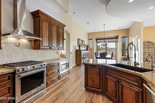 22822 N 52ND Street, Phoenix, AZ 85054