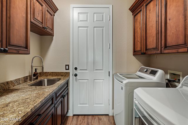 22822 N 52ND Street, Phoenix, AZ 85054