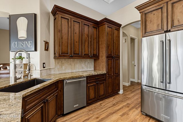 22822 N 52ND Street, Phoenix, AZ 85054