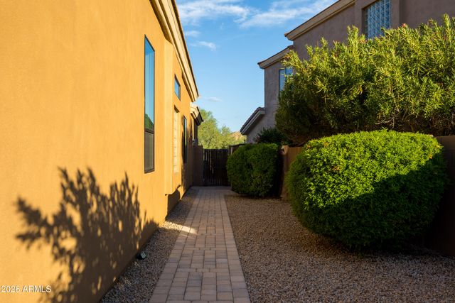 22822 N 52ND Street, Phoenix, AZ 85054