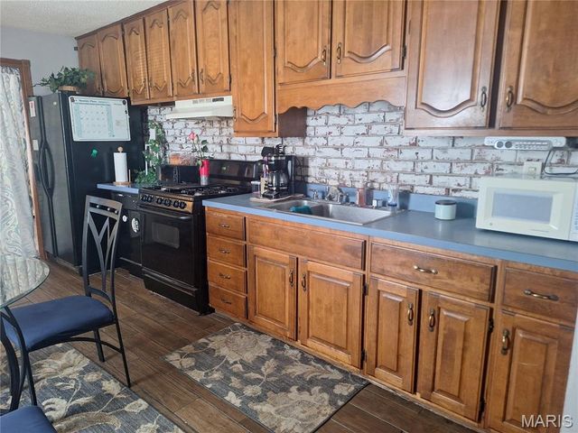 6 Watertown Circle, Granite City, IL 62040